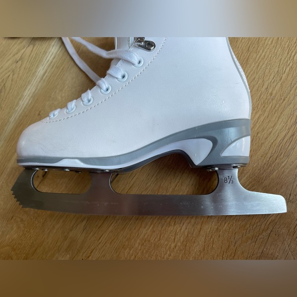 Jackson Ultima Finesse Girls Figure Ice Skates - Picture 6 of 8